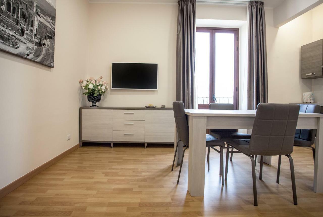 Casa Orchidea Azzurra Apartment ตาออร์มินา ภายนอก รูปภาพ